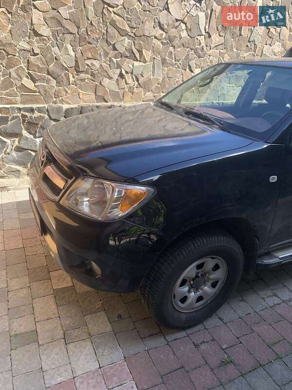 2008 toyota hilux
