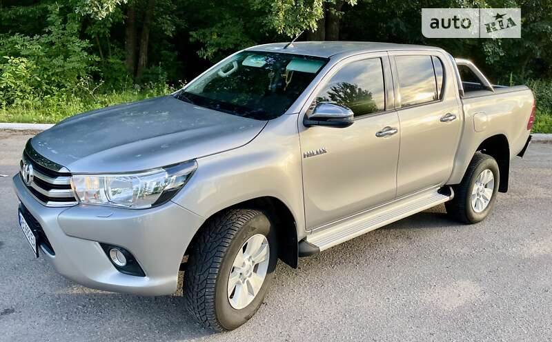 2018 toyota hilux