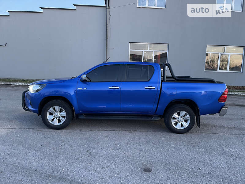 2018 toyota hilux