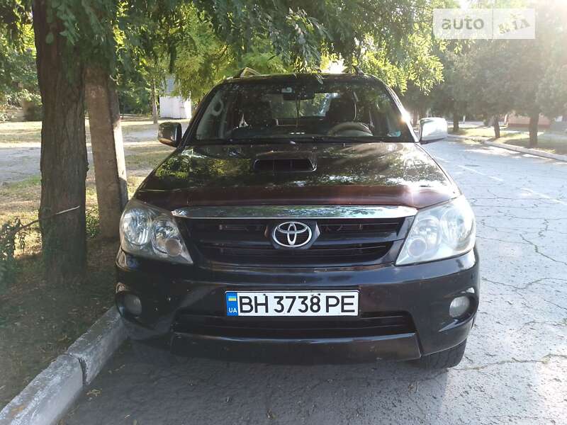 2007 toyota fortuner