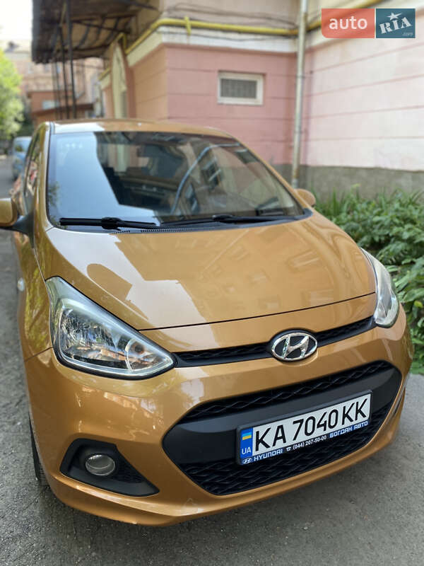2015 hyundai i10