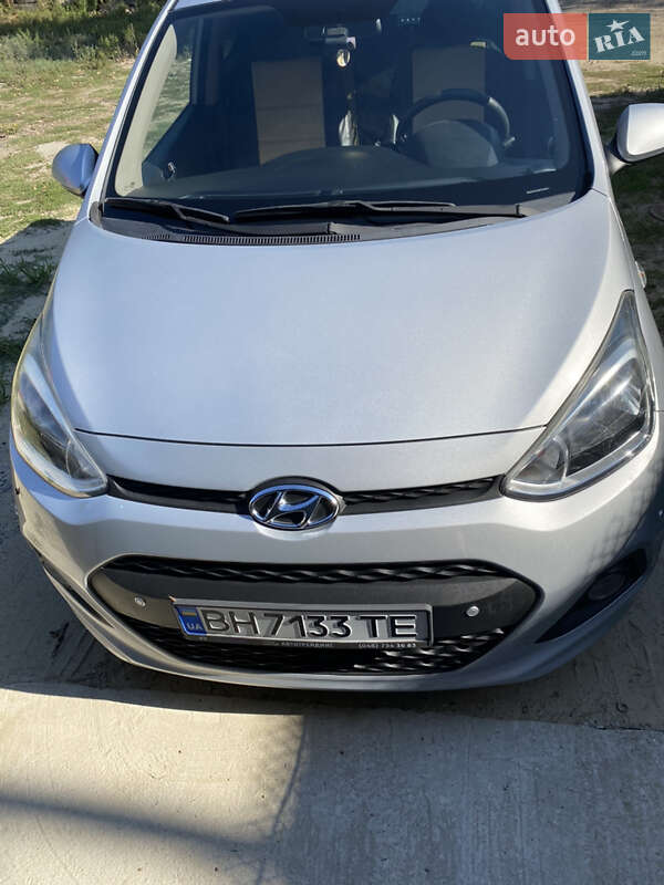 2015 hyundai i10