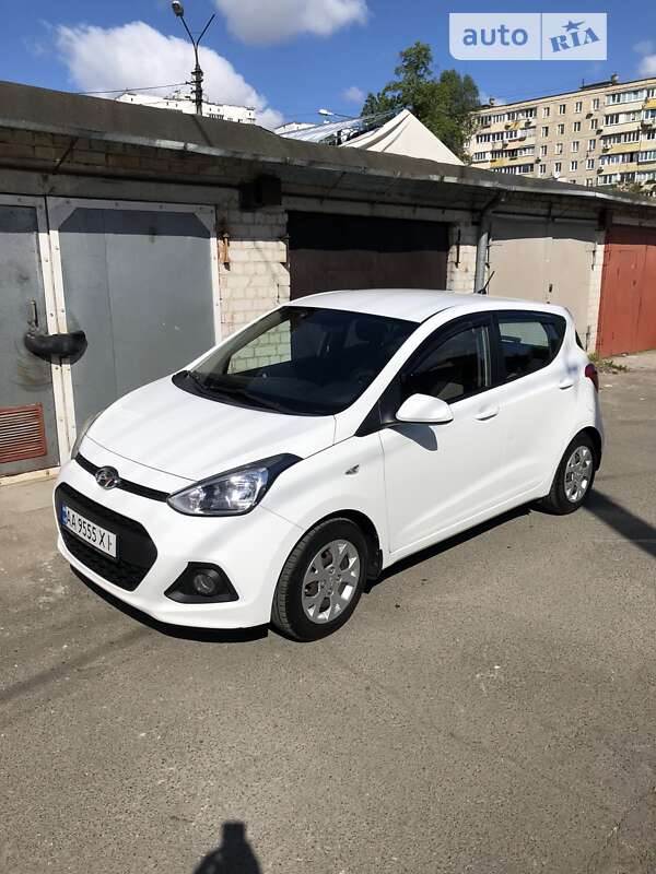 2016 hyundai i10