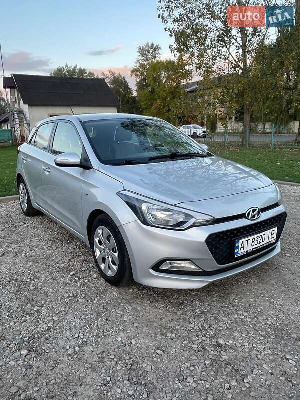 2015 hyundai i20
