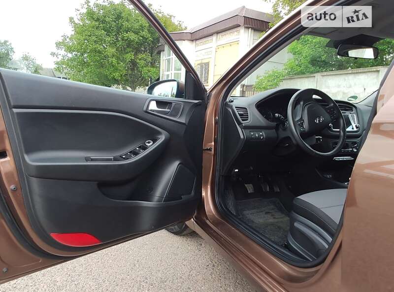 2016 hyundai i20
