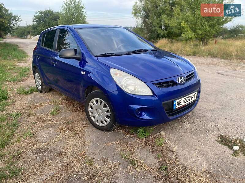 2011 hyundai i20