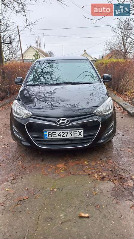 2013 hyundai i20