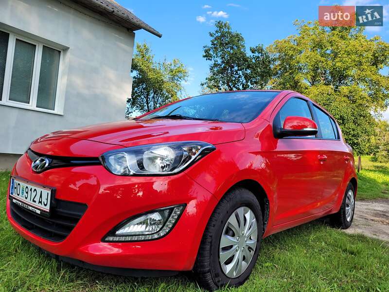 2013 hyundai i20