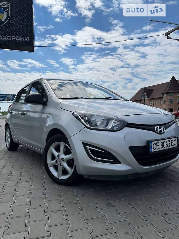2014 hyundai i20