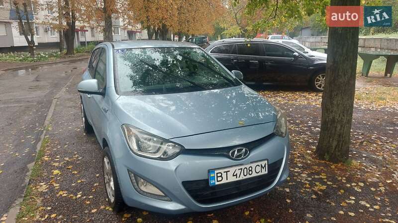 2013 hyundai i20