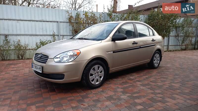 2009 hyundai accent