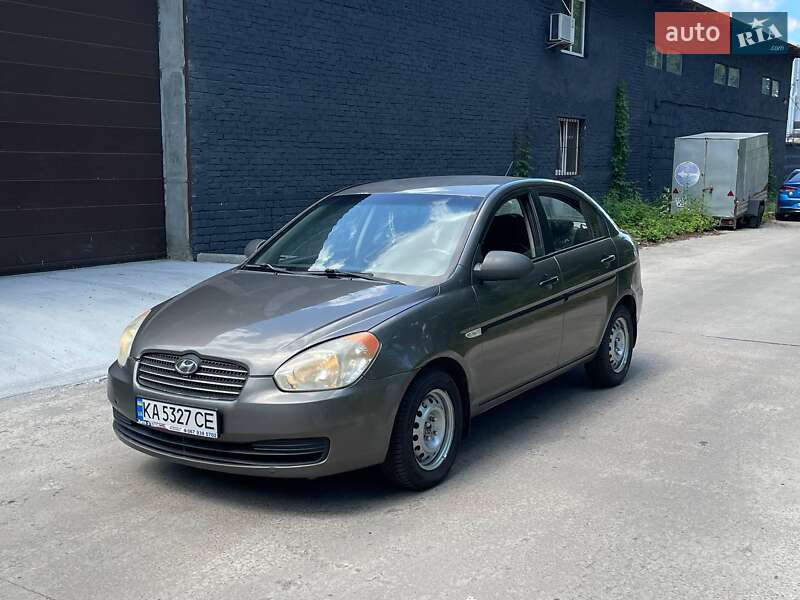2009 hyundai accent