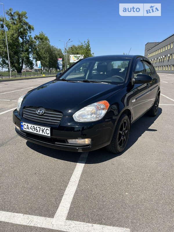 2009 hyundai accent