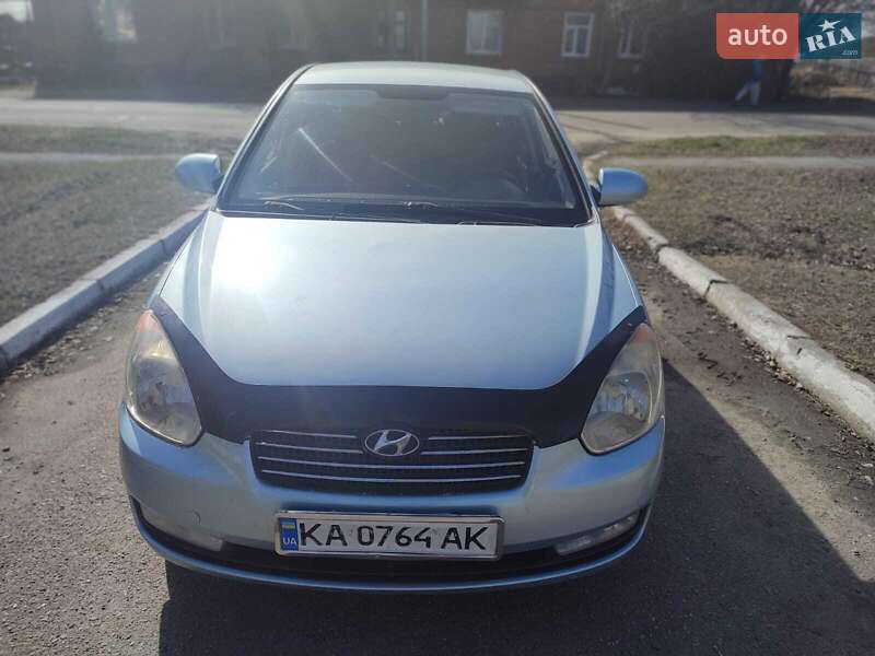2009 hyundai accent