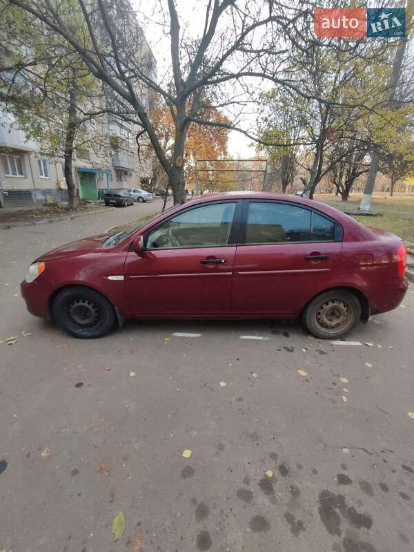 2009 hyundai accent