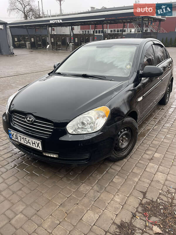 2009 hyundai accent