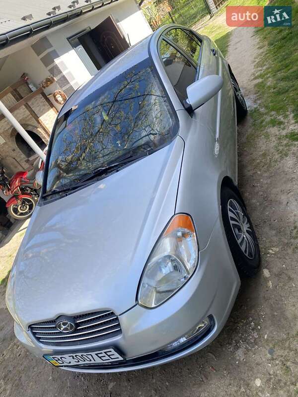 2006 hyundai accent