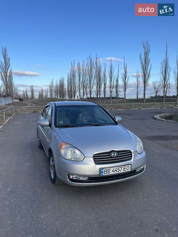 2006 hyundai accent