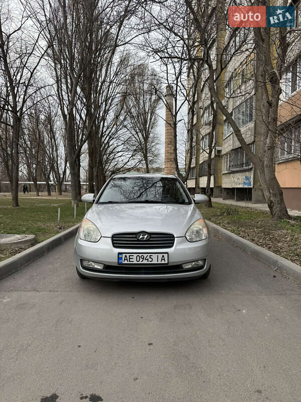 2006 hyundai accent