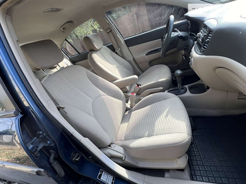 2006 hyundai accent