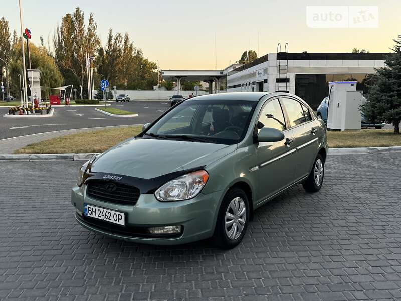 2006 hyundai accent