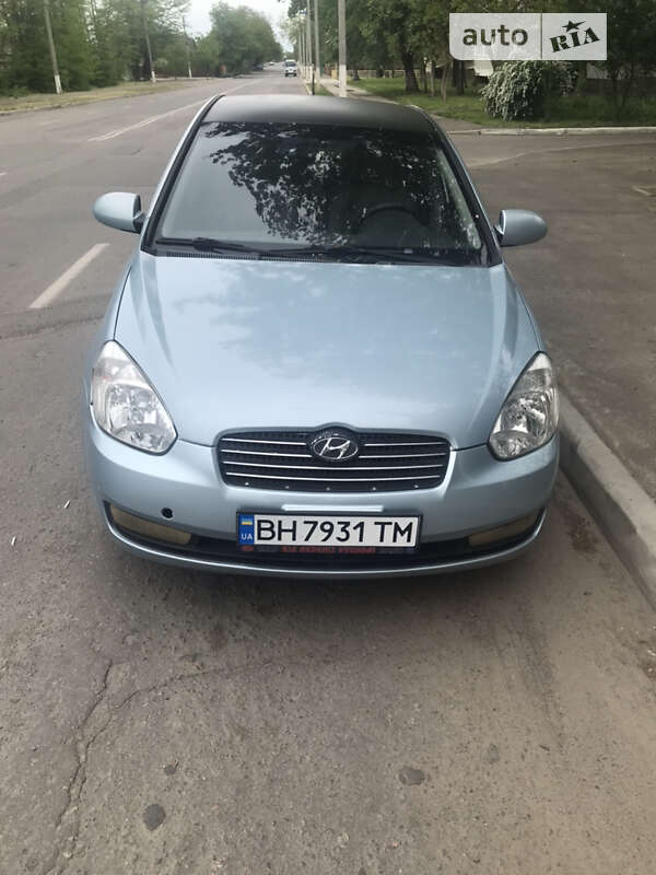 2006 hyundai accent