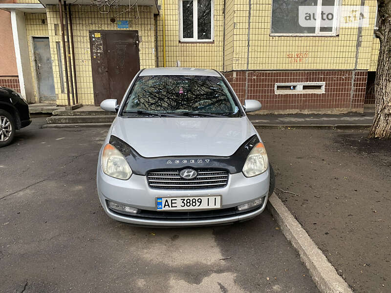 2006 hyundai accent