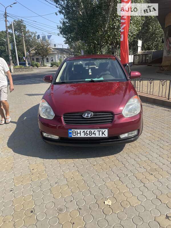 2008 hyundai accent