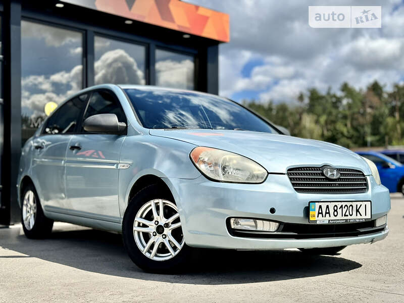 2008 hyundai accent