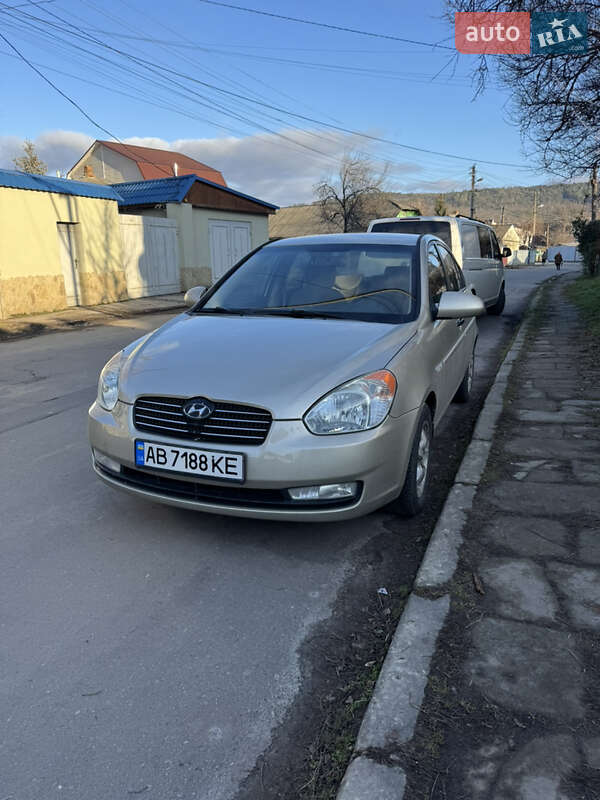 2008 hyundai accent