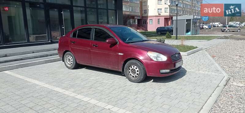 2008 hyundai accent