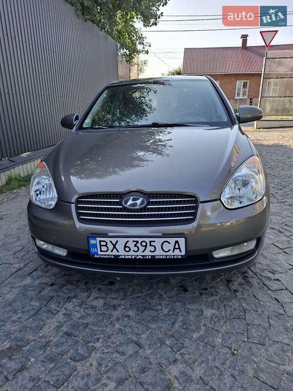 2008 hyundai accent