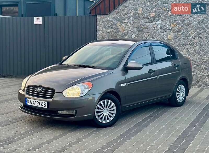2008 hyundai accent