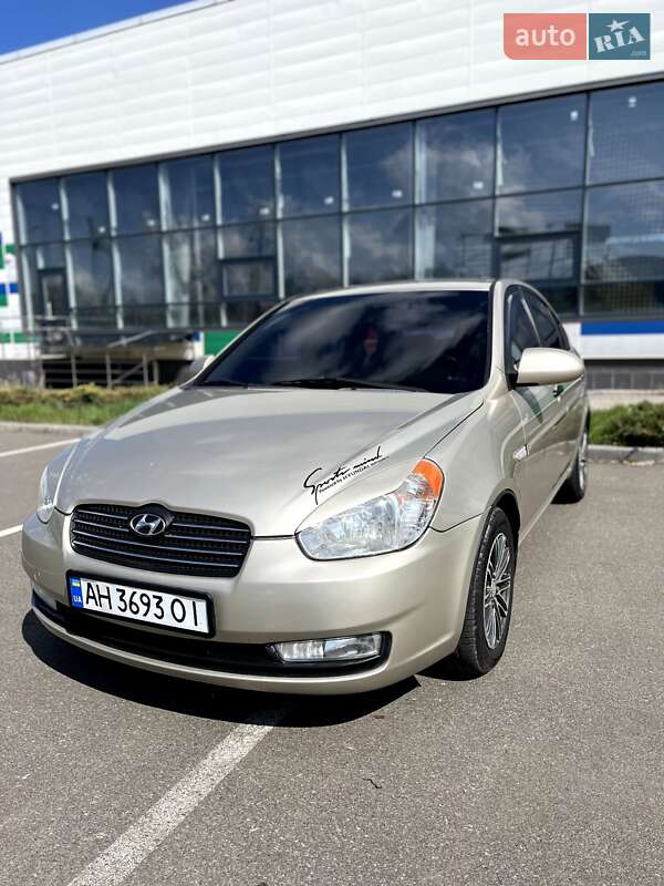 2008 hyundai accent