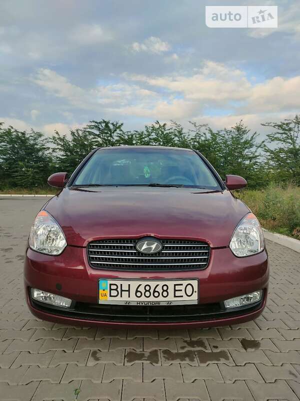 2008 hyundai accent