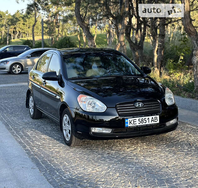 2008 hyundai accent