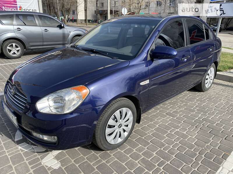 2008 hyundai accent