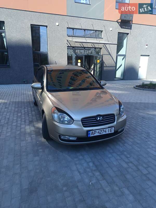 2008 hyundai accent