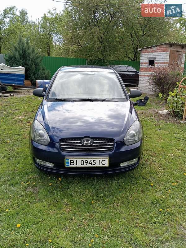 2008 hyundai accent