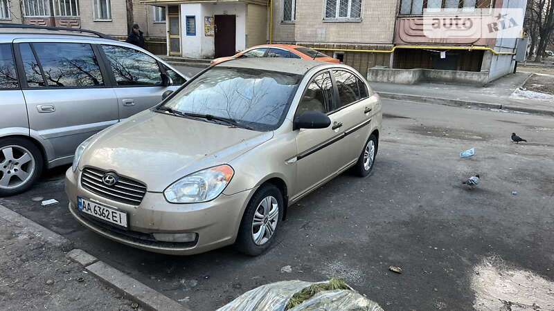 2008 hyundai accent