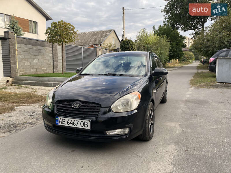 2008 hyundai accent