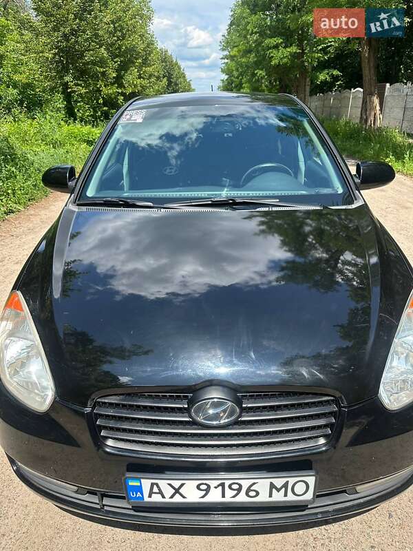 2008 hyundai accent