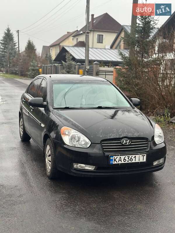 2008 hyundai accent