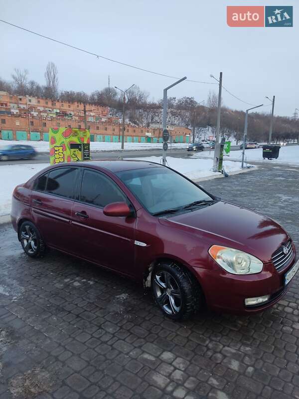 2008 hyundai accent