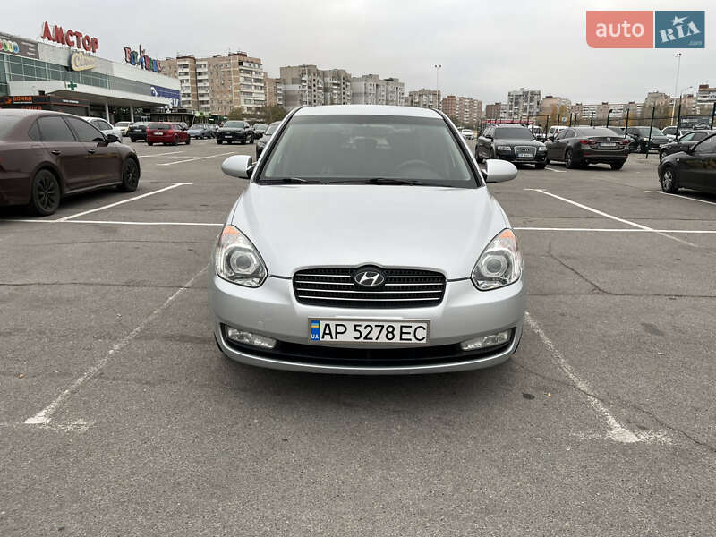 2008 hyundai accent