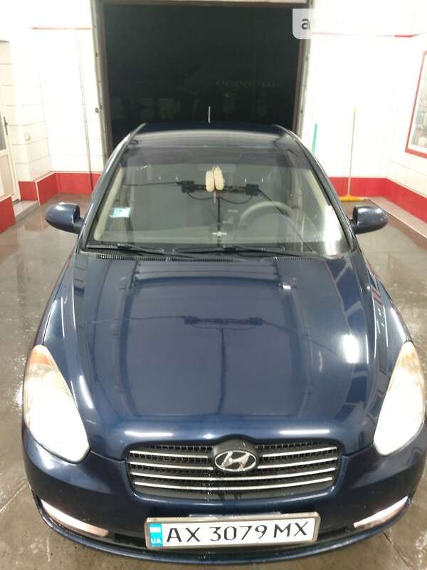 2008 hyundai accent