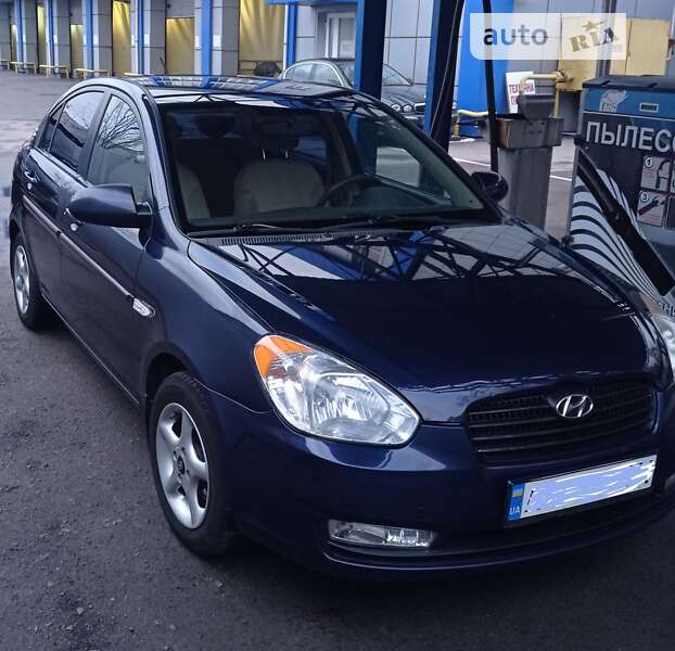 2008 hyundai accent