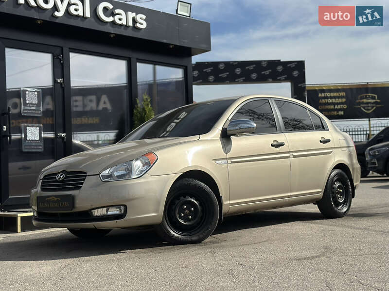 2008 hyundai accent
