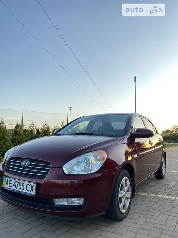 2008 hyundai accent