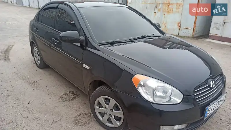 2008 hyundai accent